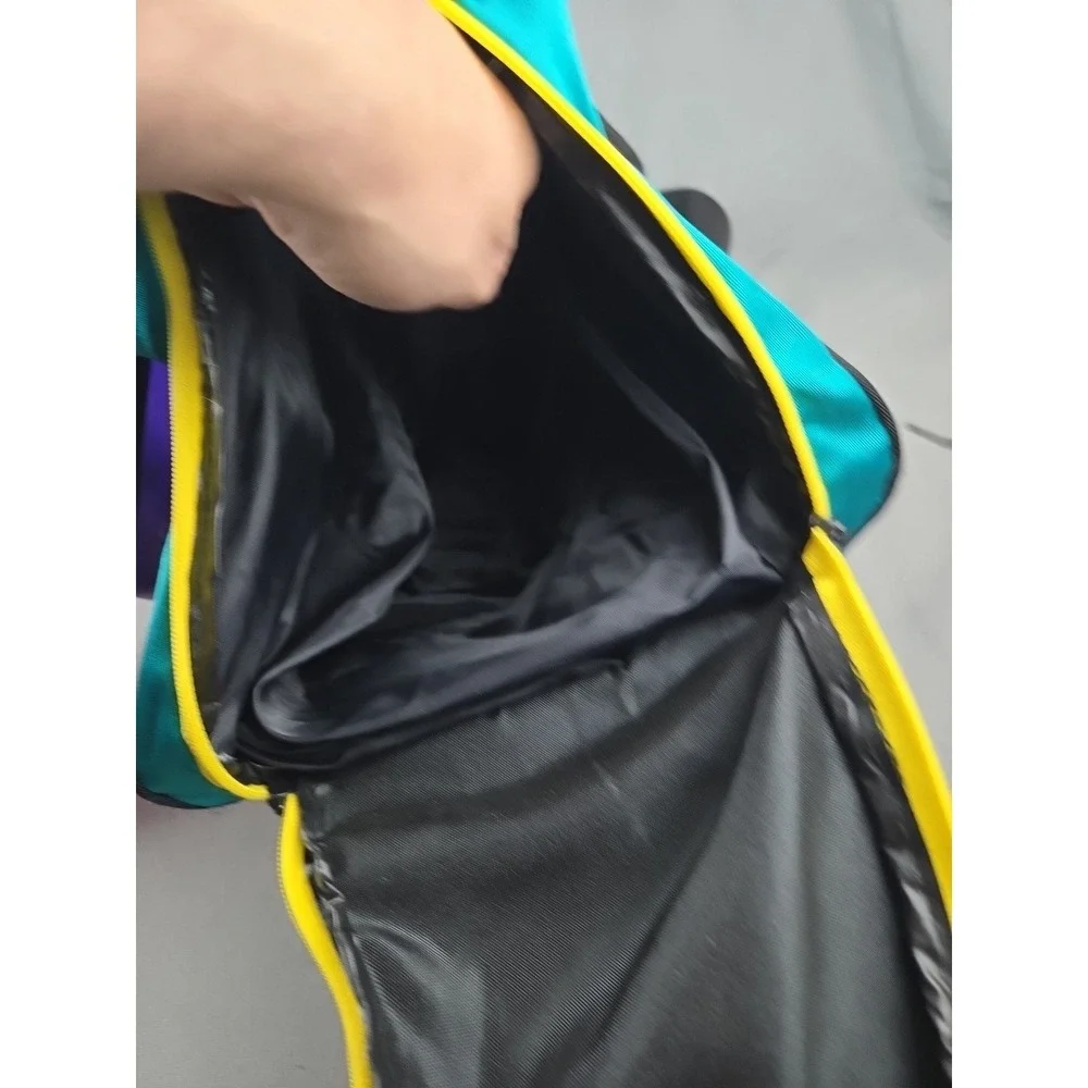 Vintage 80s LA Gear Duffle Bag  Neon Color Block Mesh 18"x9"x9" - Picture 16 of 16
